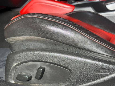 Used 2016 Chevrolet Camaro SS RWD image 27