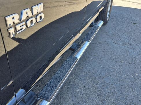 Used 2016 RAM 1500 Classic SLT image 10