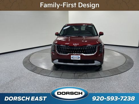 New 2026 Kia Carnival image 2