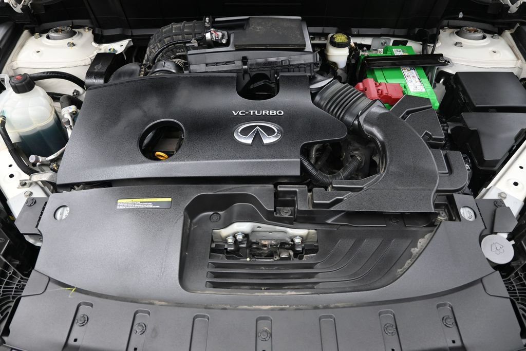 Used 2019 INFINITI QX50 Luxe w/ Navigation Package AWD/4WD image 8