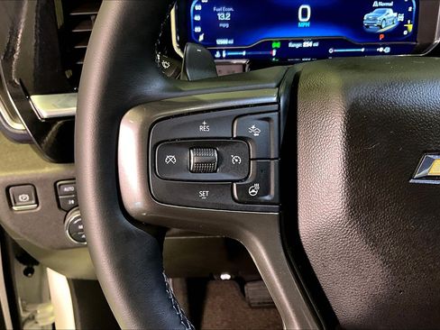 Used 2024 Chevrolet Silverado 1500 High Country AWD/4WD image 13