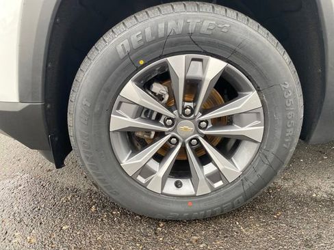 Certified 2025 Chevrolet Equinox LT w/ Convenience Package II image 21