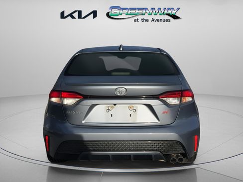 Used 2020 Toyota Corolla SE image 3
