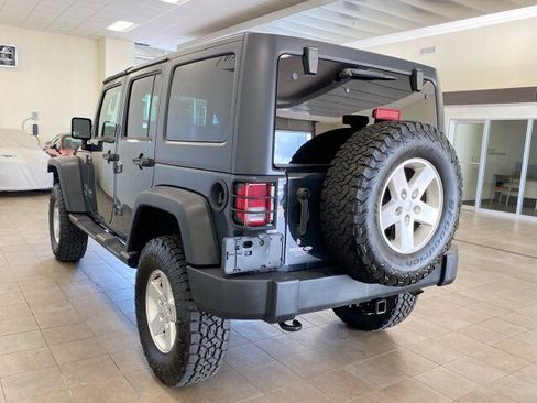 Used 2017 Jeep Wrangler Unlimited Sport w/ Quick Order Package 24S AWD/4WD image 6