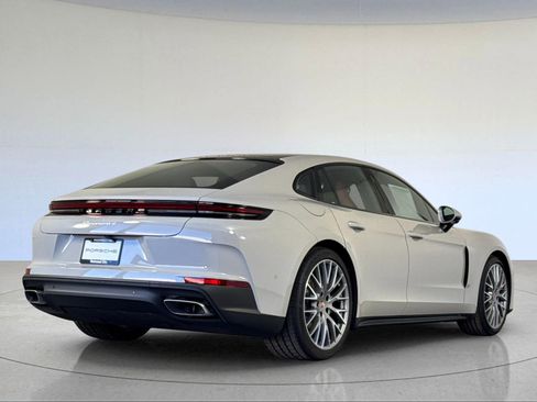 New 2026 Porsche Panamera 4 image 8