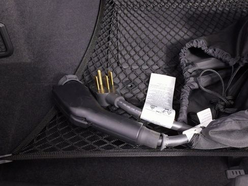 Used 2024 Audi RS e-tron GT w/ Carbon Performance Package image 65