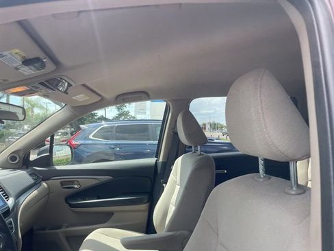 Used 2016 Honda Pilot EX image 12