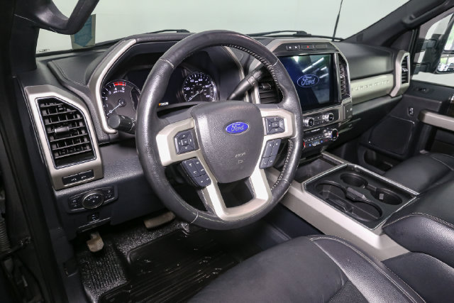 Used 2022 Ford F350 Lariat w/ Chrome Package AWD/4WD image 17