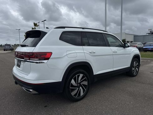 Used 2025 Volkswagen Atlas SE FWD image 5