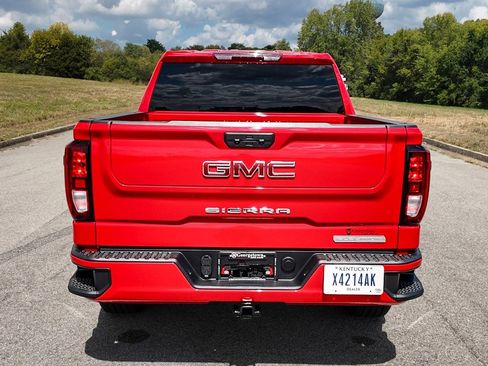 Used 2024 GMC Sierra 1500 Elevation image 42