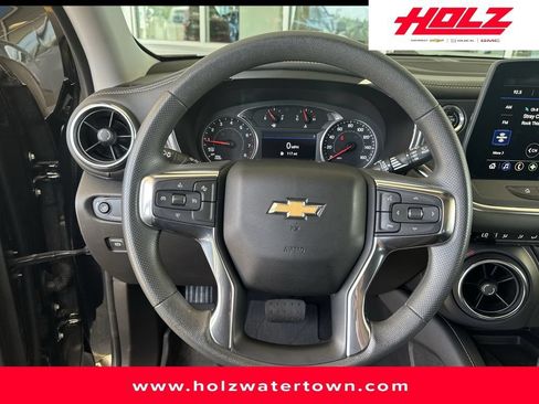 Certified 2024 Chevrolet Blazer LT w/ Convenience Package AWD/4WD image 16