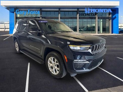 Used 2023 Jeep Grand Cherokee Limited w/ Luxury Tech Group II AWD/4WD image 1