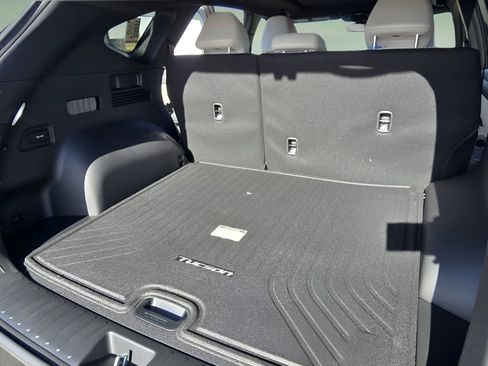 New 2026 Hyundai Tucson Limited image 30