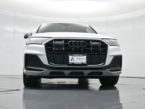 Used 2023 Audi SQ7 Prestige w/ Prestige Package AWD/4WD image 34