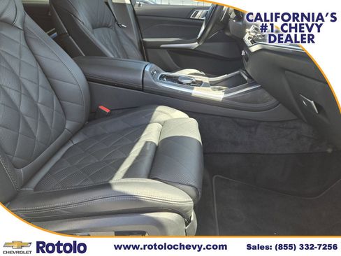 Used 2025 BMW X7 xDrive40i AWD/4WD image 11
