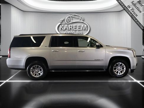 Used 2019 GMC Yukon XL SLT w/ Open Road Package image 4