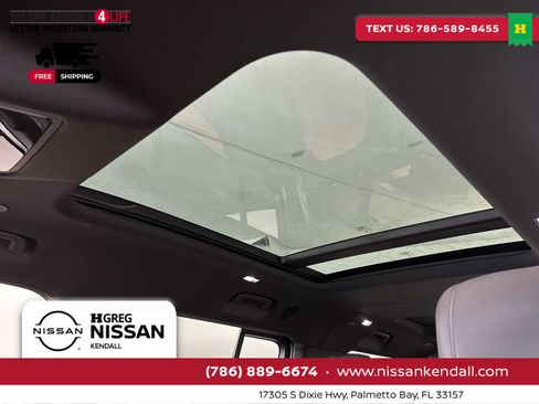 Used 2023 Land Rover Defender 130 X-Dynamic SE image 26