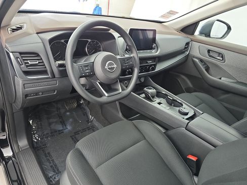 Certified 2023 Nissan Rogue S image 15