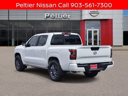 New 2026 Nissan Frontier SV w/ SV Convenience Package