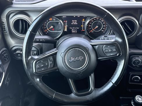 Used 2021 Jeep Wrangler Unlimited Sport AWD/4WD image 17