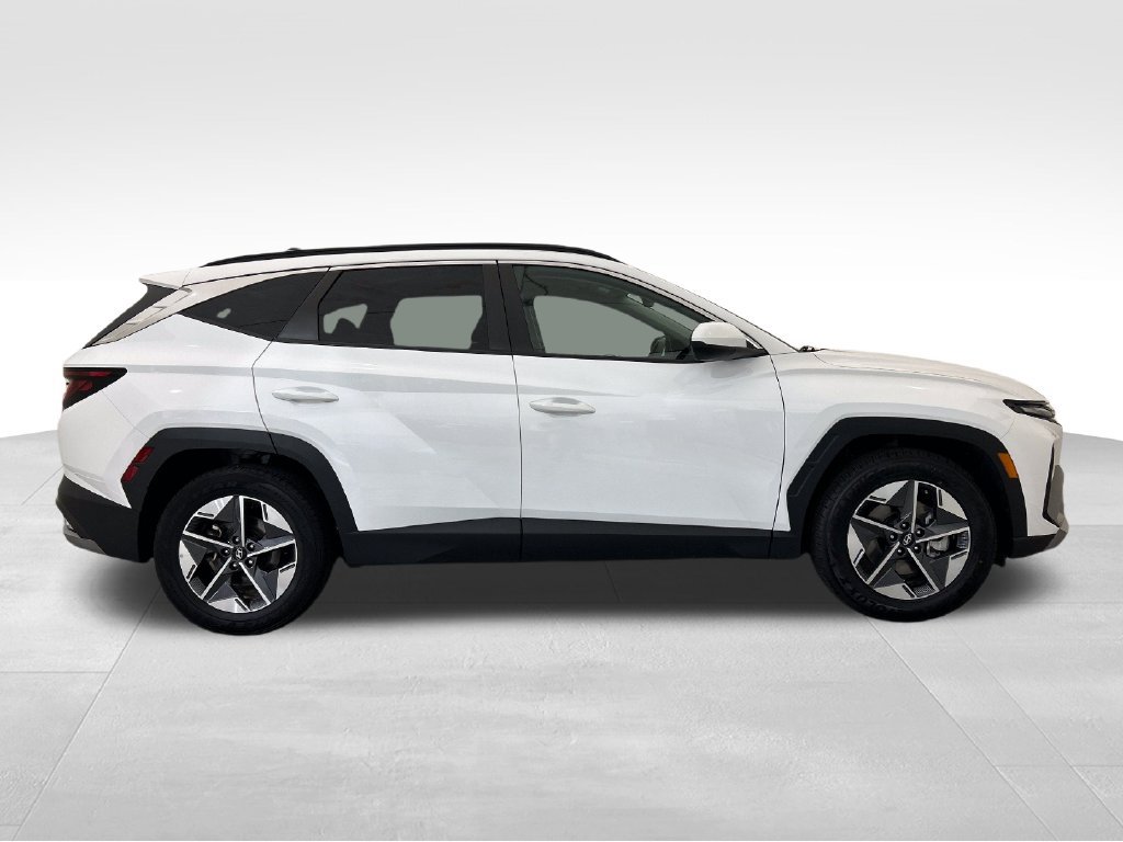 Used 2025 Hyundai Tucson SEL FWD image 7