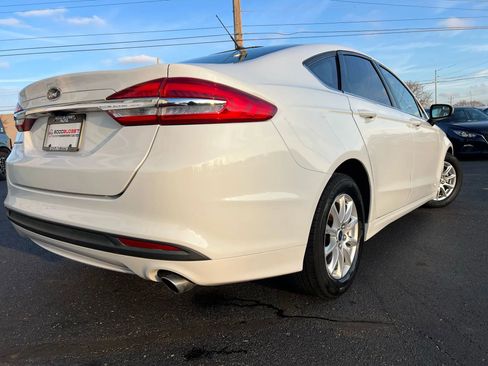 Used 2018 Ford Fusion S image 13