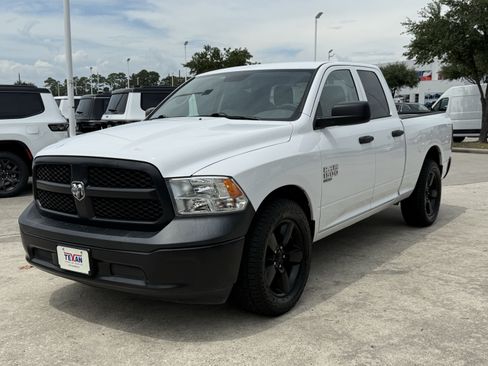 Used 2020 RAM 1500 Tradesman RWD image 9