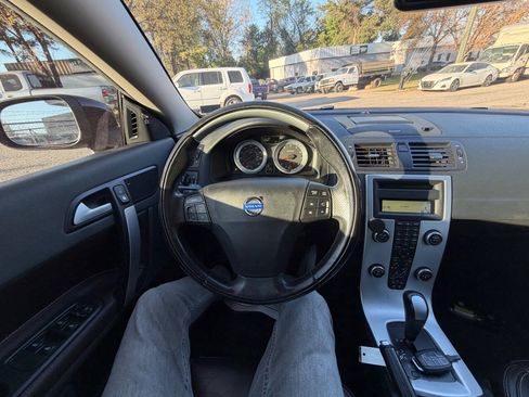 Used 2012 Volvo C70 T5 FWD image 12