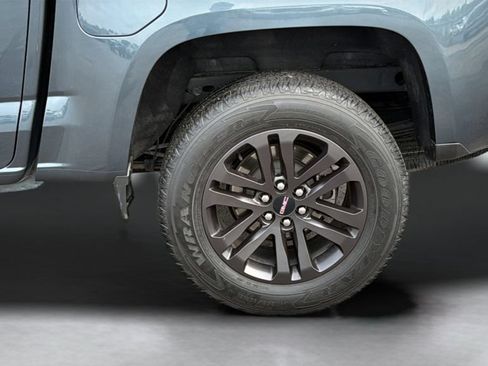 Used 2020 GMC Canyon SLE w/ Elevation Edition AWD/4WD image 15