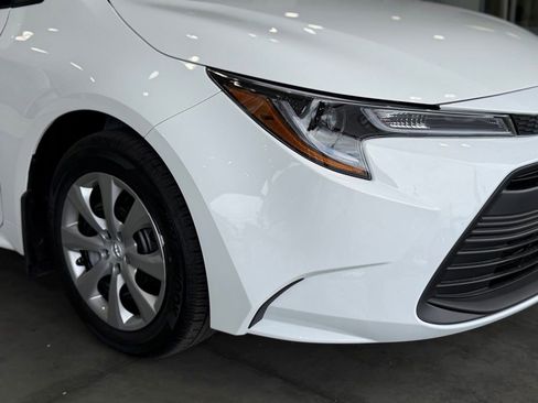 Used 2026 Toyota Corolla LE FWD image 8