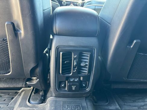 Used 2021 Jeep Grand Cherokee Limited w/ Quick Order Package 28K 80th AWD/4WD image 27