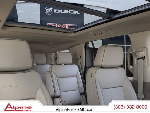 New 2026 GMC Yukon Denali w/ Denali Reserve Package AWD/4WD image 24