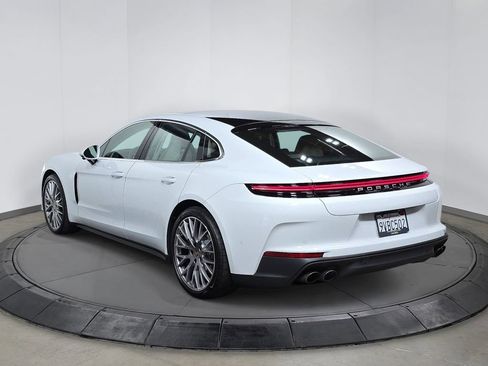 Certified 2025 Porsche Panamera 4 AWD/4WD image 3