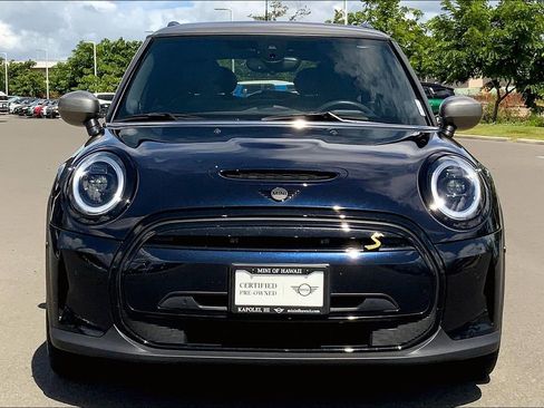 Certified 2024 MINI Cooper SE image 4