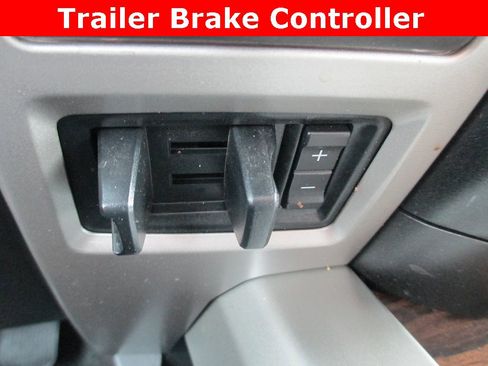 Used 2016 Ford F150 Lariat image 16