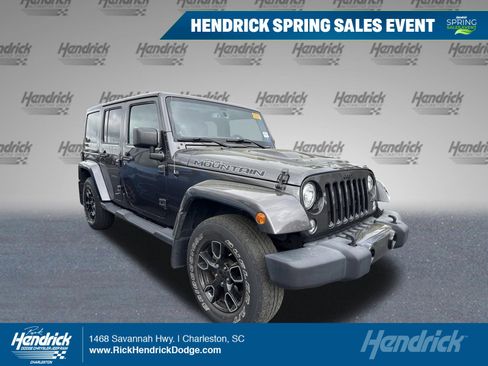 Used 2017 Jeep Wrangler Unlimited Sahara image 1