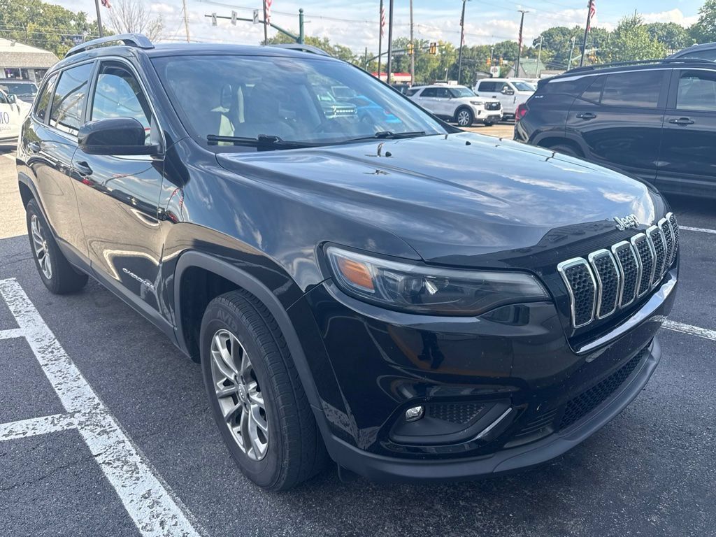 Used 2020 Jeep Cherokee Latitude Plus AWD/4WD image 4