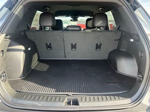 New 2026 Chevrolet Equinox RS image 9