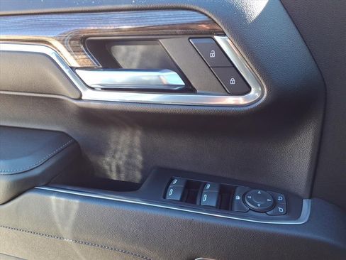 Used 2023 Chevrolet Silverado 1500 LT Trail Boss w/ Convenience Package II image 27