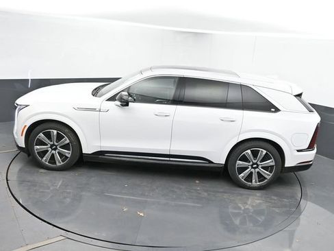 New 2025 Cadillac Escalade IQ Luxury 1 image 37