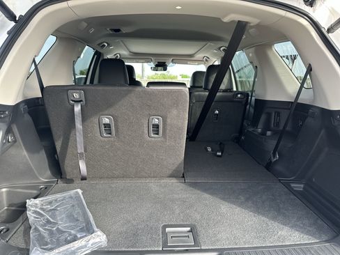 Certified 2024 Honda Pilot Touring image 55