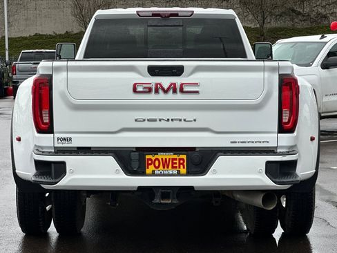 Used 2020 GMC Sierra 3500 Denali w/ Denali Ultimate Package image 5