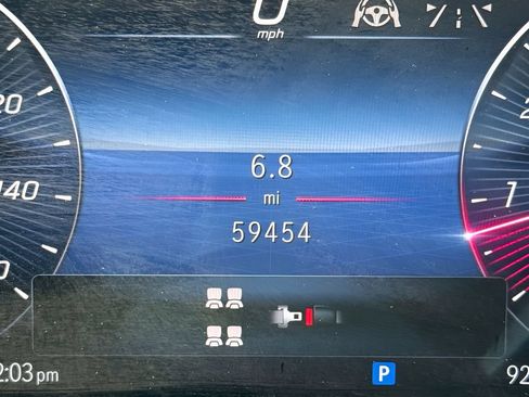 Used 2024 Mercedes-Benz GLS 450 4MATIC image 23