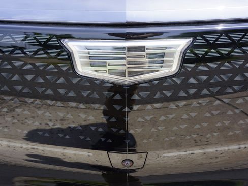 Used 2024 Cadillac Lyriq Sport AWD/4WD image 15