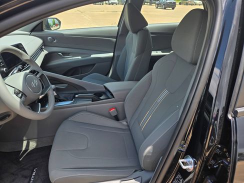 New 2026 Hyundai Elantra Sport FWD image 16
