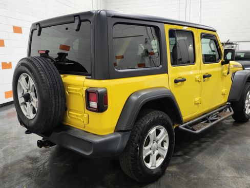 Used 2020 Jeep Wrangler Unlimited Sport S image 17