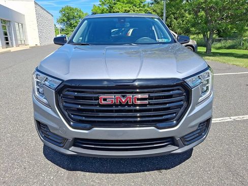 Used 2023 GMC Terrain SLE w/ Driver Convenience Package AWD/4WD image 8