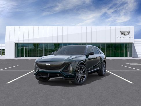 New 2026 Cadillac Lyriq V AWD/4WD image 8