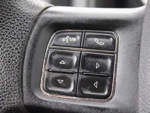 Used 2016 RAM 1500 Express image 27