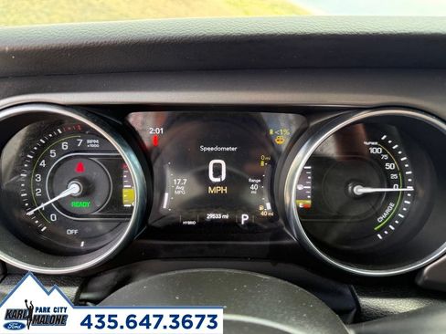 Used 2023 Jeep Wrangler Unlimited w/ Cold Weather Group AWD/4WD image 19